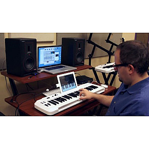 Samson Carbon 49 USB MIDI Controller